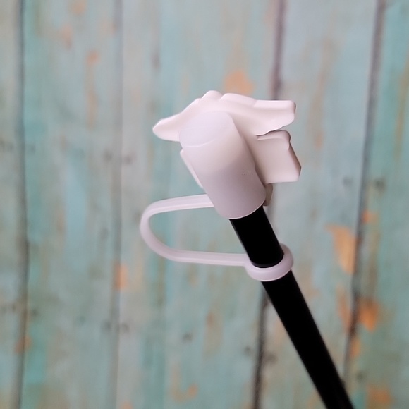 Nurse Straw Topper - Picture 2 of 4